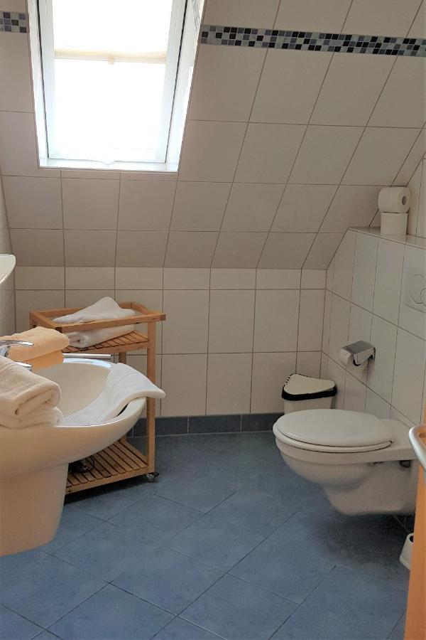 Landhaus Braband Ferienwohnungen - Cuxhavener Strasse 96 Екстериор снимка